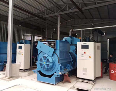 英超联赛买球官网（中国）有限公司
多台1000KW/10.5KV高压发电机并机用于贵州某矿山项目